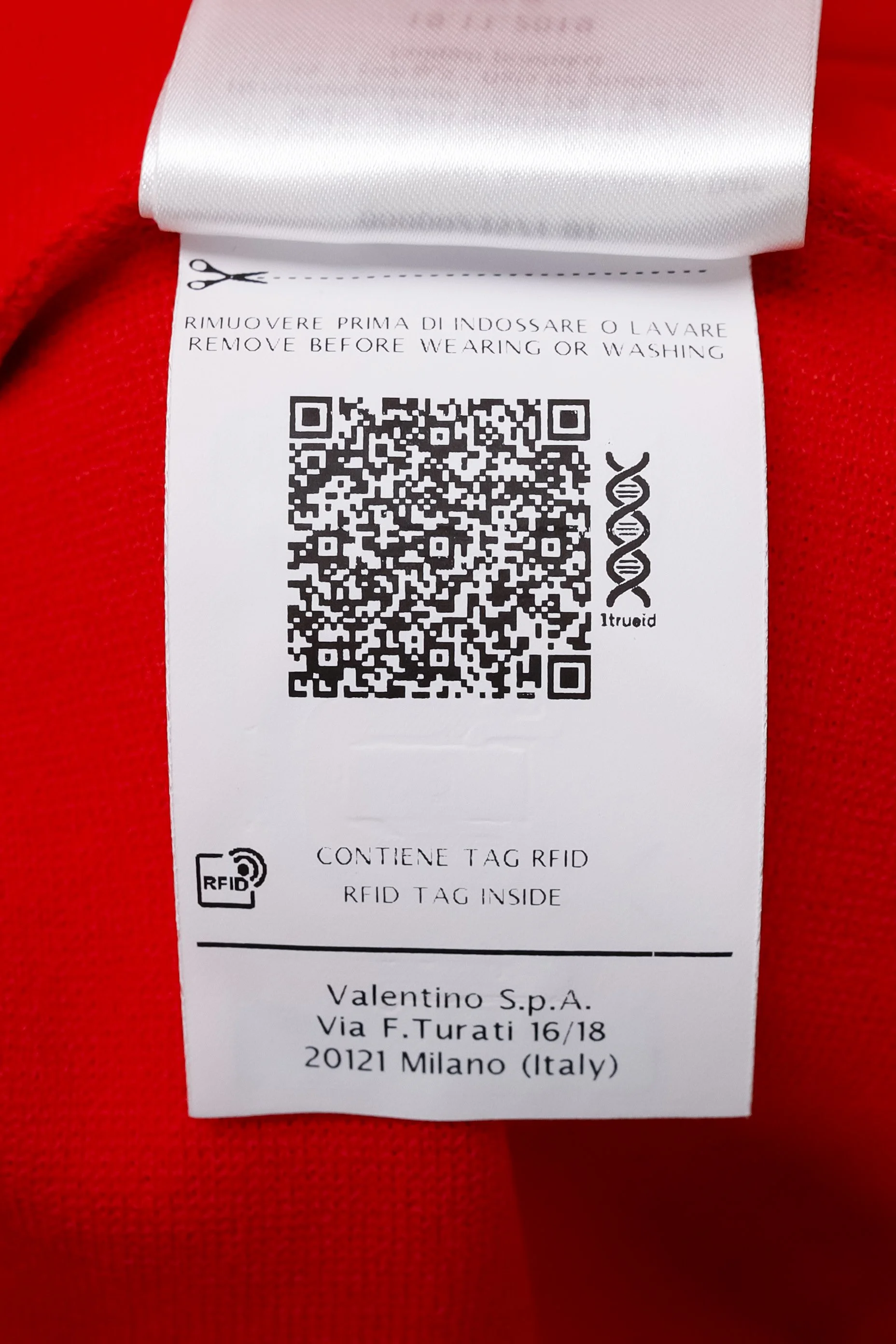 Valentino red label outlet